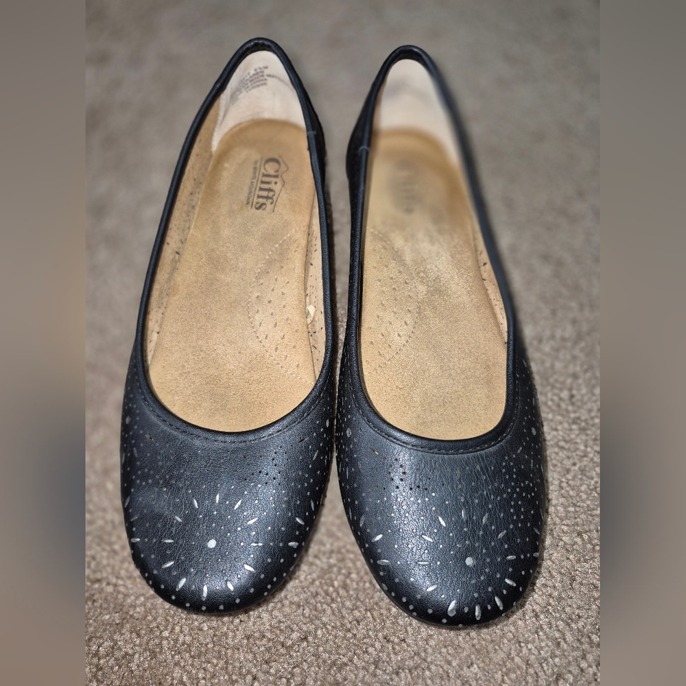 Cliffs By White Mountain Black Dress Shoes,